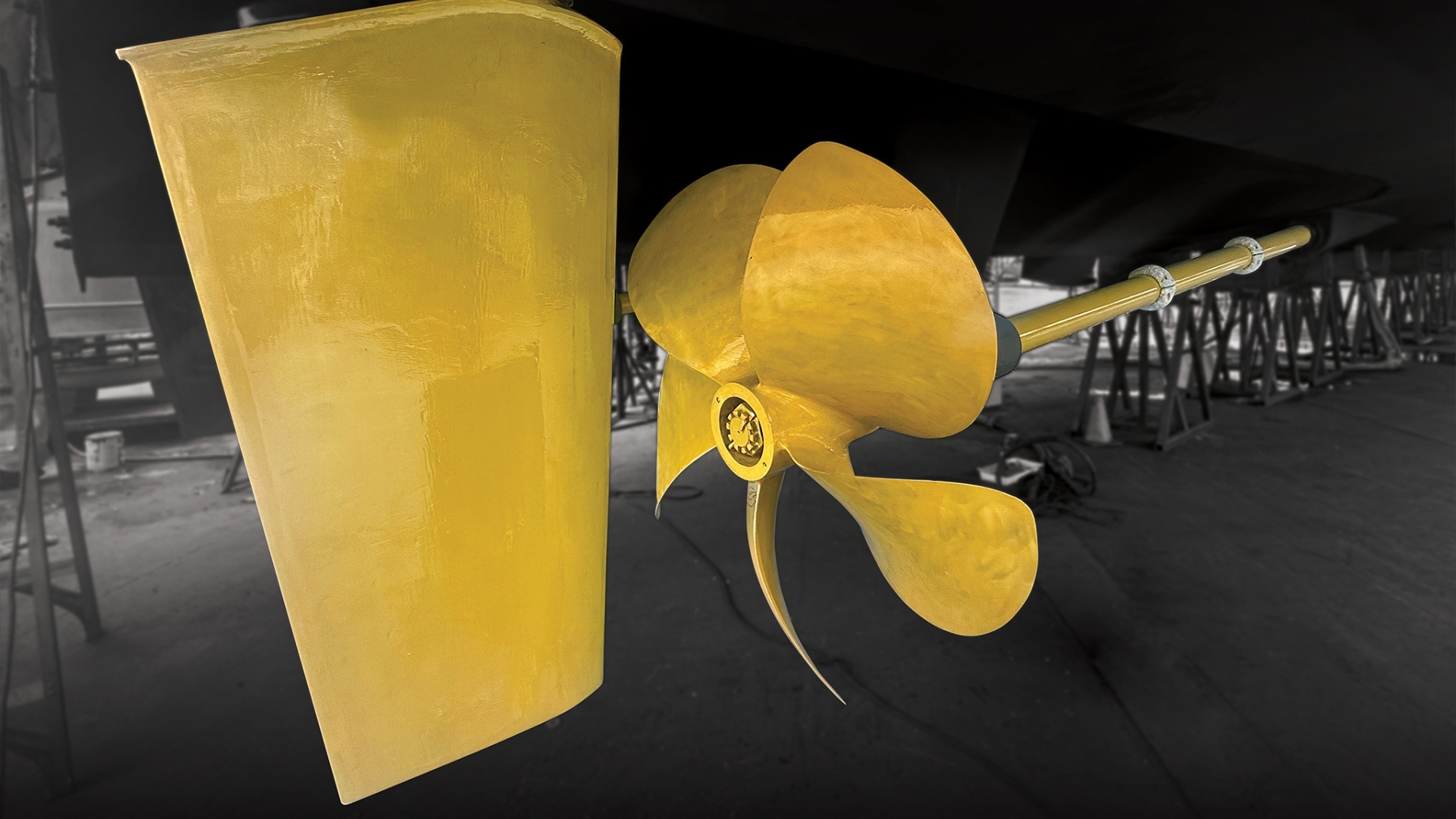 https://propspeed.sgp1.digitaloceanspaces.com/Black-and-Gold-Props/3-marine-coatings-propspeed.jpg