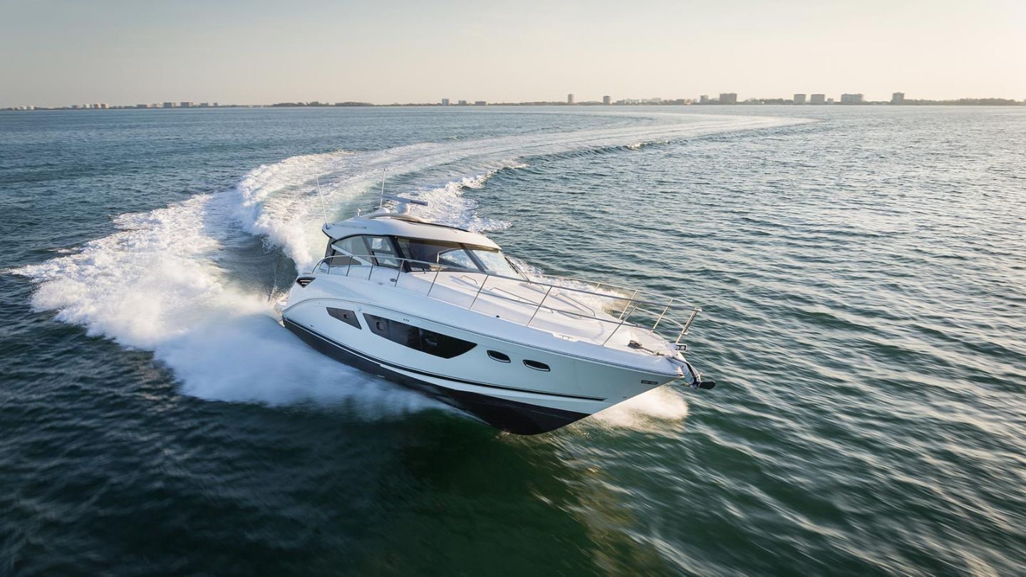 https://propspeed.sgp1.digitaloceanspaces.com/Case-Studies/Hero-Images/SeaRay-470-Sundancer.jpg