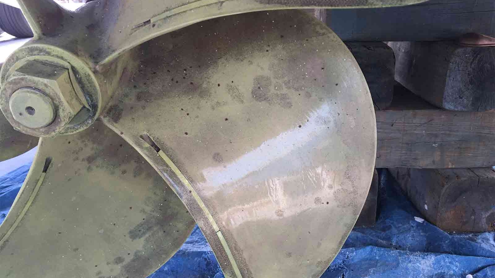 https://propspeed.sgp1.digitaloceanspaces.com/Hero-Images-Singles/8-Corrosion-on-propeller.jpg