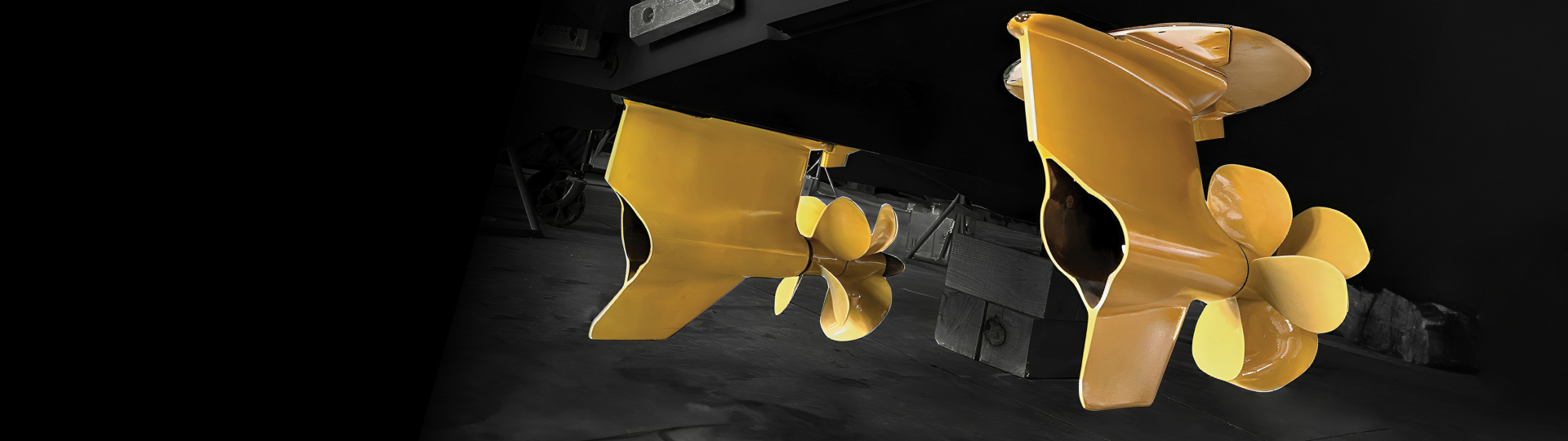 https://propspeed.sgp1.digitaloceanspaces.com/Propspeed-Product/Product-Page/Propeller-coating-to-keep-marine-growth-away.png