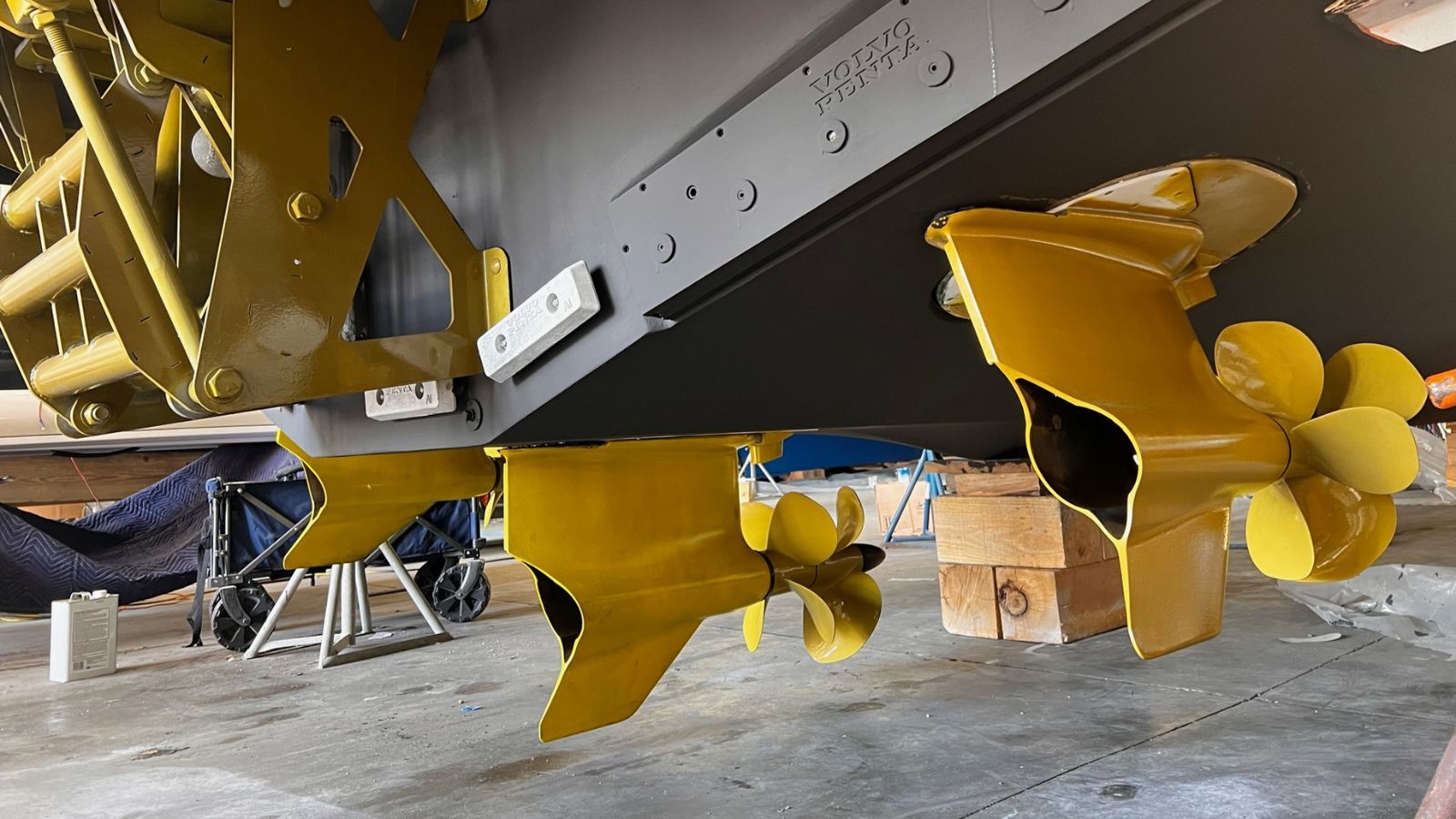 https://propspeed.sgp1.digitaloceanspaces.com/Propspeed-Product/Propspeed-Gallery/14-Propspeed-on-volvo-penta-pod-drives.jpg